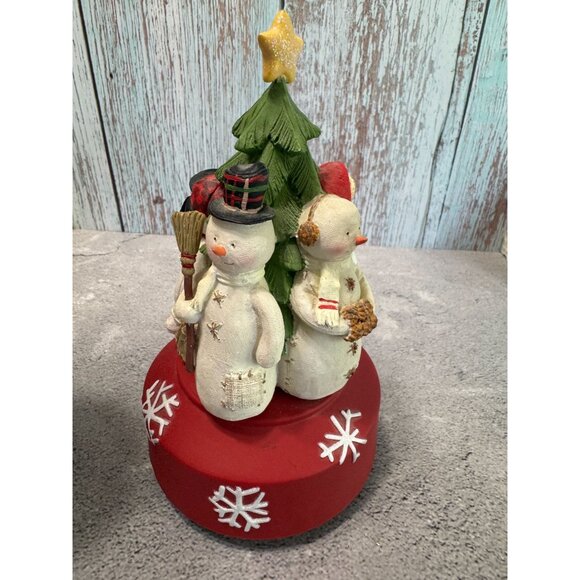 Hallmark Snowman Family Musical Figurine plays O Christmas Tree 7" - Picture 6 of 7